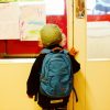 Un homme frappe un père et son fils pour 2 500€