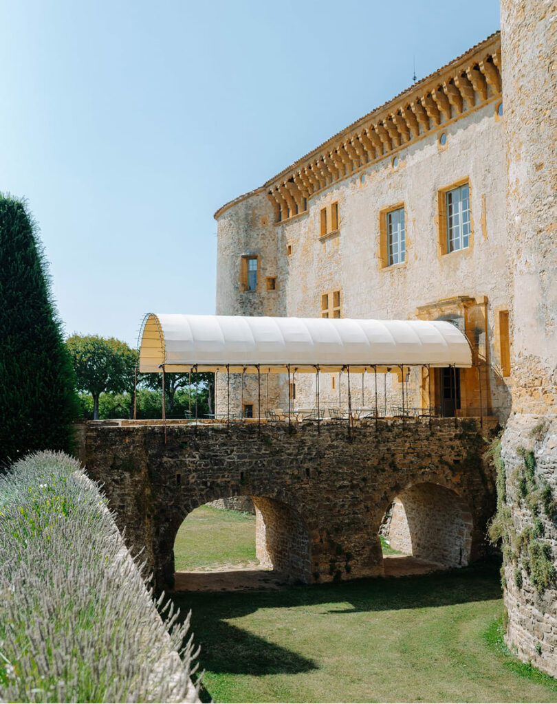 Crédit image : chateaudebagnols.com